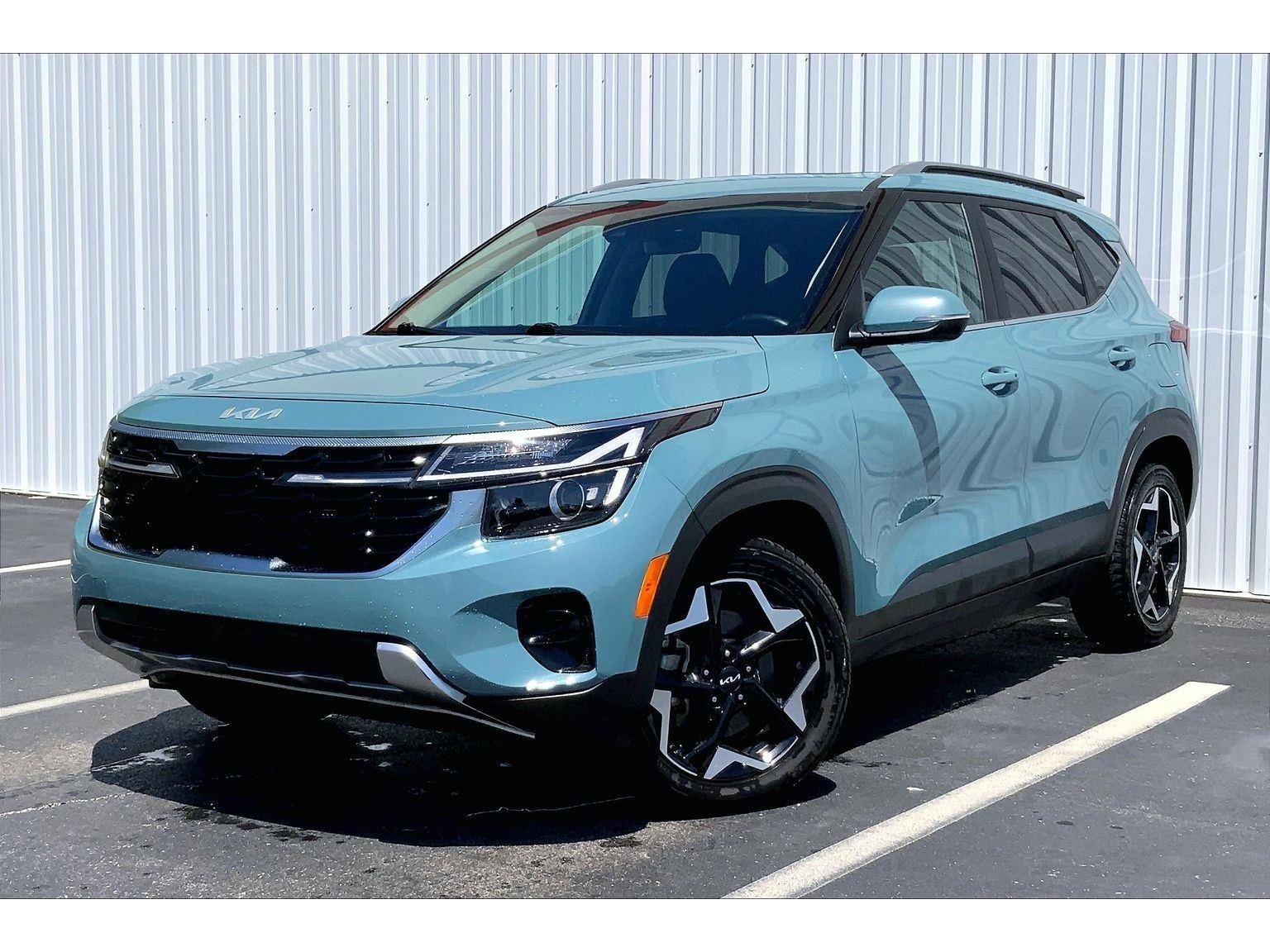 2024 Kia Seltos 2.0 EX AWD's photo