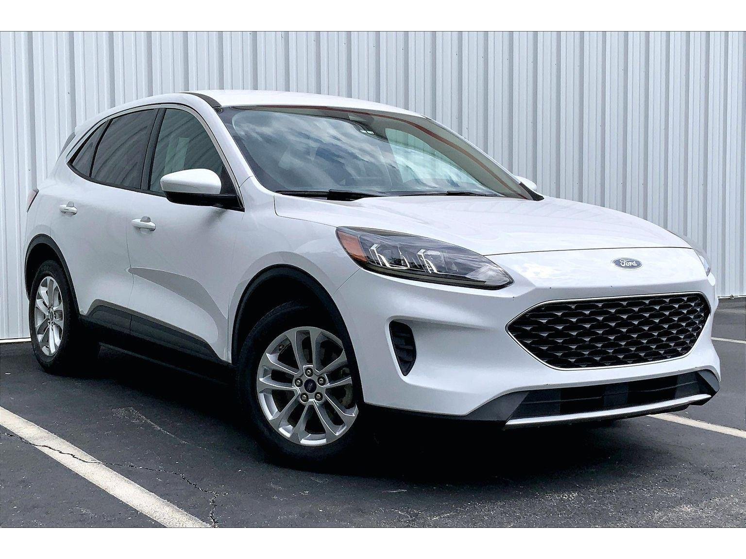 Used 2020 Ford Escape SE with VIN 1FMCU0G64LUC52922 for sale in Joplin, MO