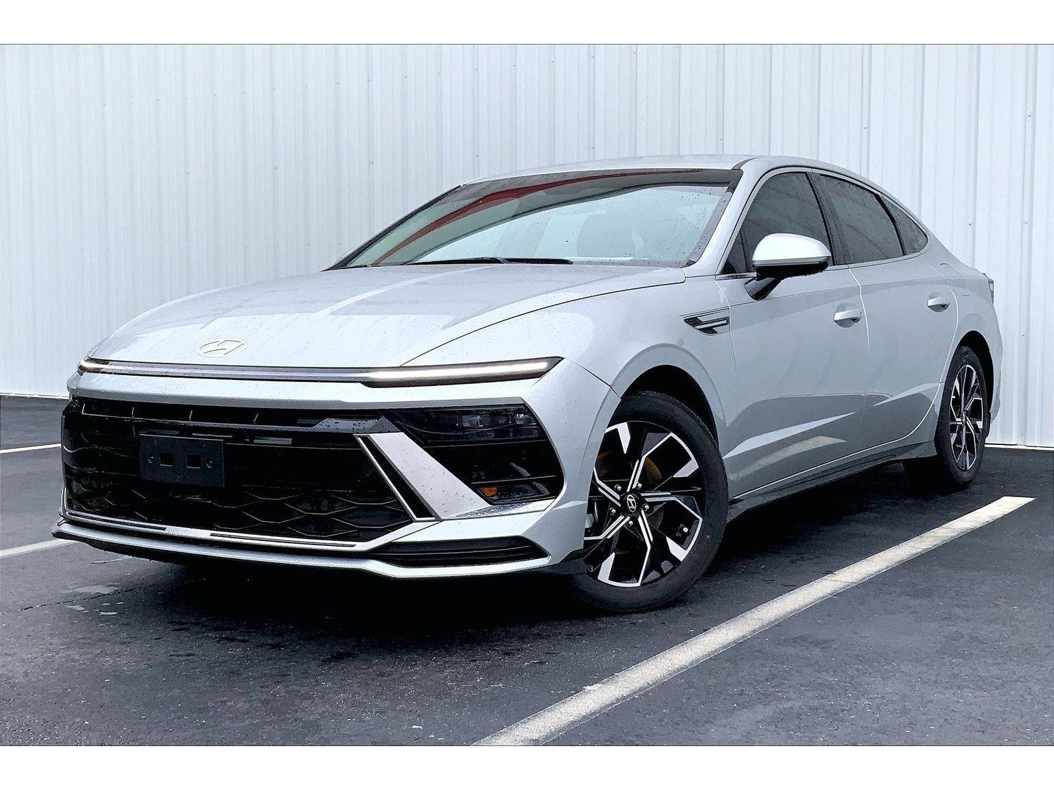 2024 Hyundai Sonata SEL's photo