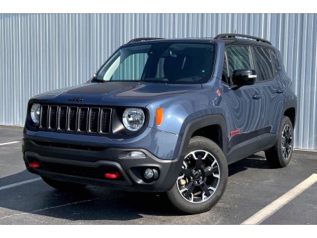 2023 Jeep Renegade Trailhawk 