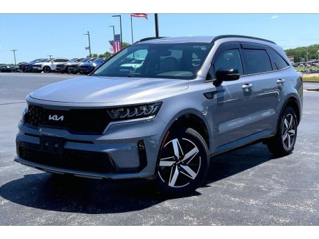 2022 Kia Sorento S 