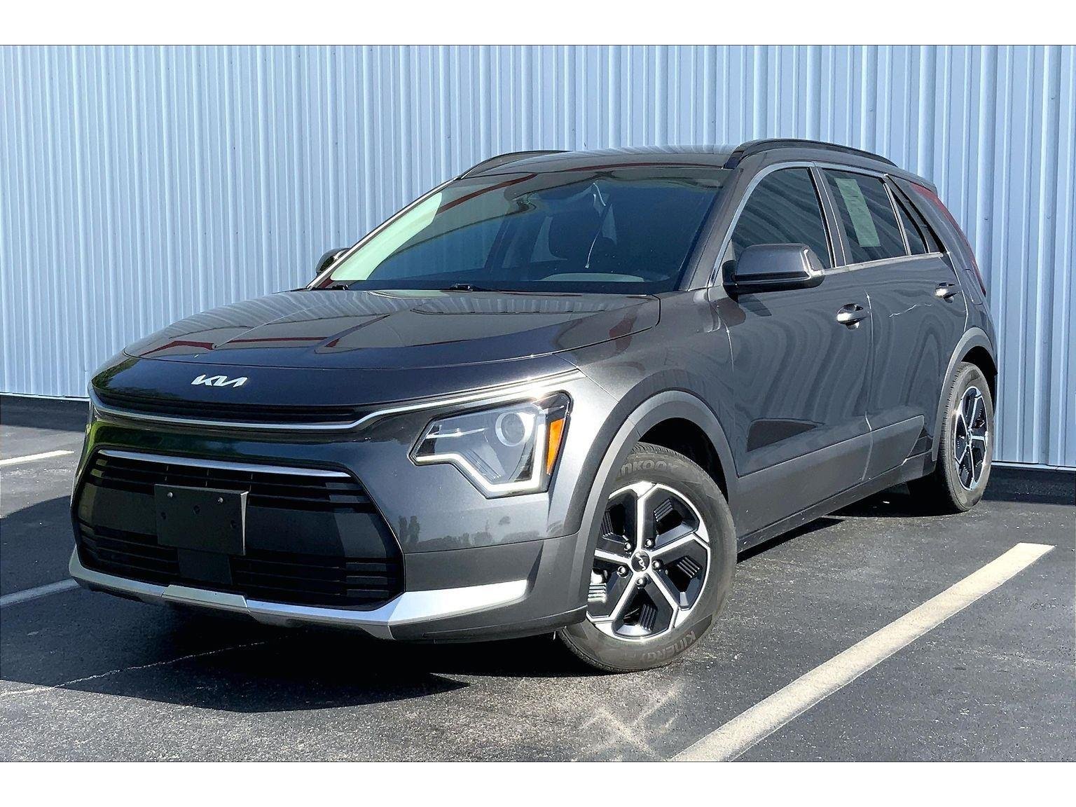 2023 Kia Niro EX HEV's photo