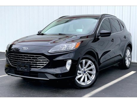 2021 Ford Escape Titanium Hybrid 