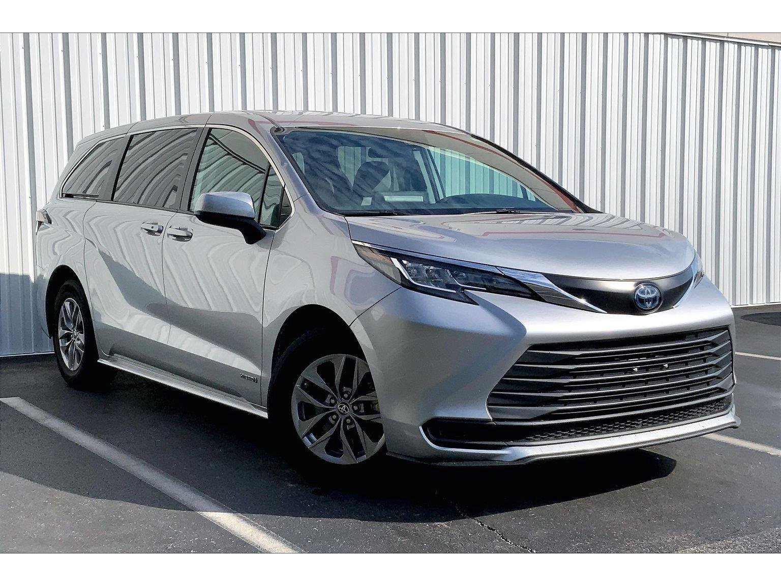 2021 Toyota Sienna