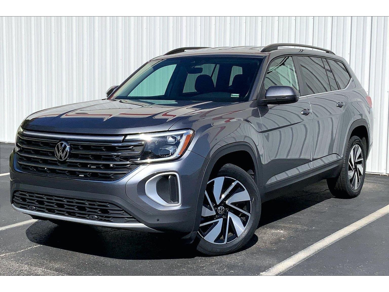 2025 Volkswagen Atlas SE w/Tech