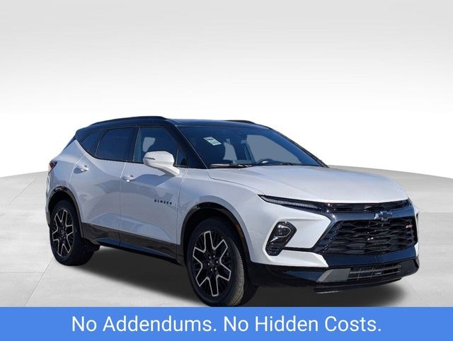 2025 Chevrolet Blazer RS (LG19615) Main Image