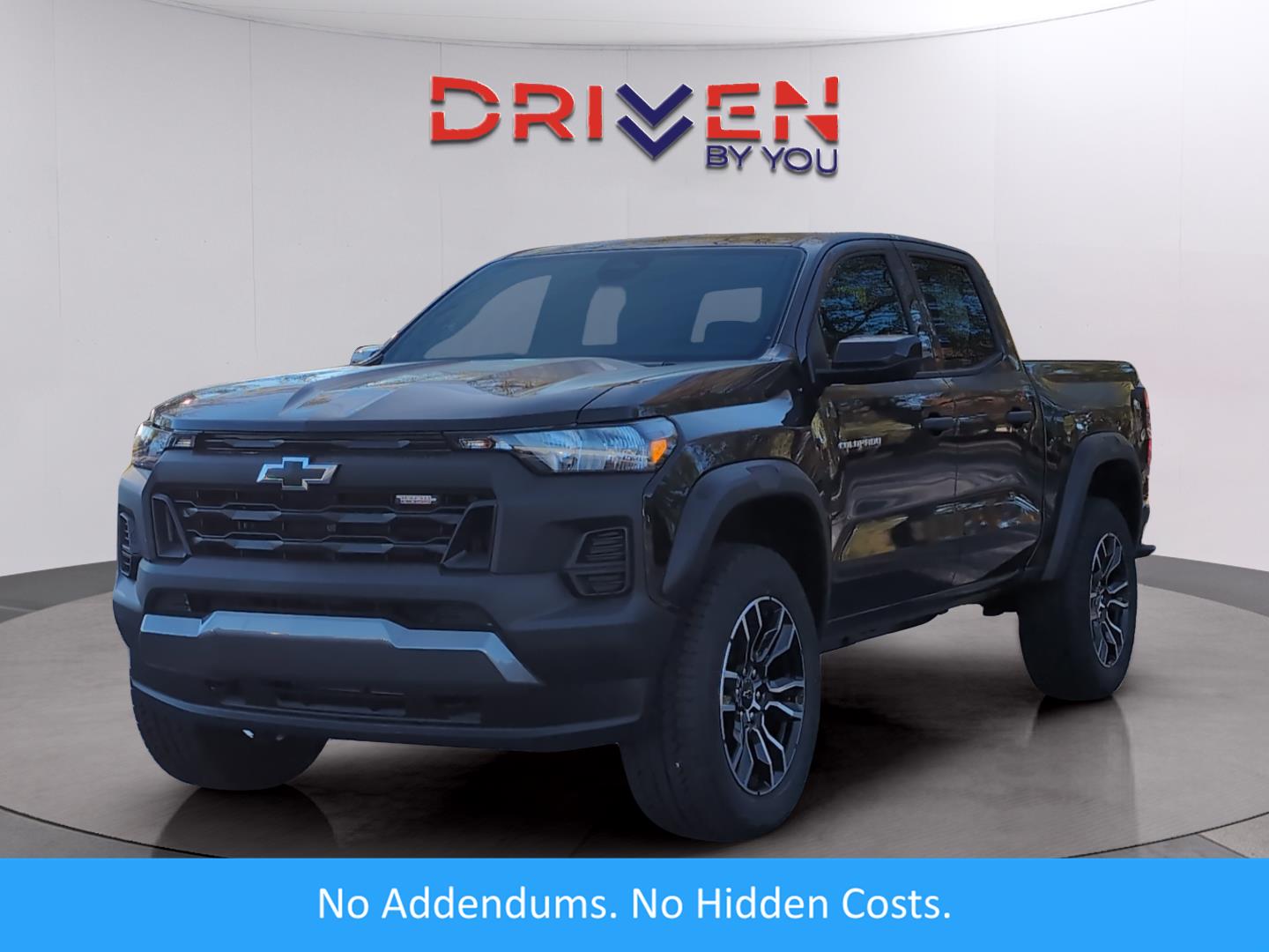 2026 Chevrolet Colorado 4WD Trail Boss (LG33427) Main Image