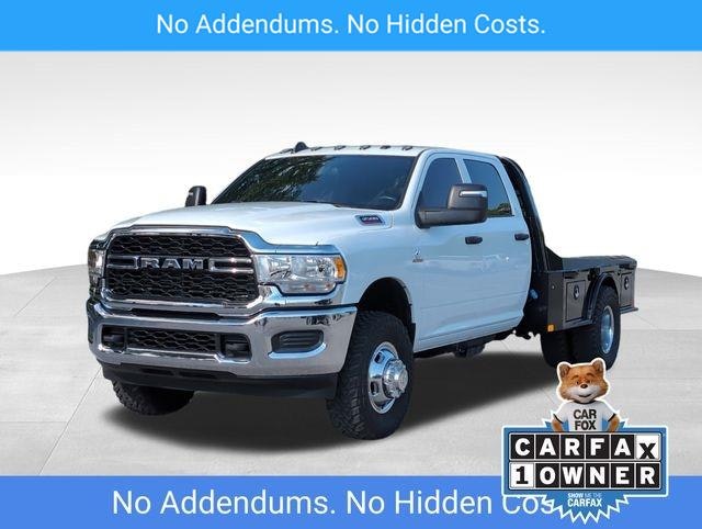 2024 Ram 3500 Chassis Cab Tradesman (LG01674T) Main Image