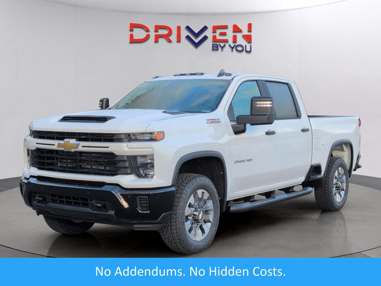 2026 Chevrolet Silverado 2500HD Custom (LG86242) Main Image