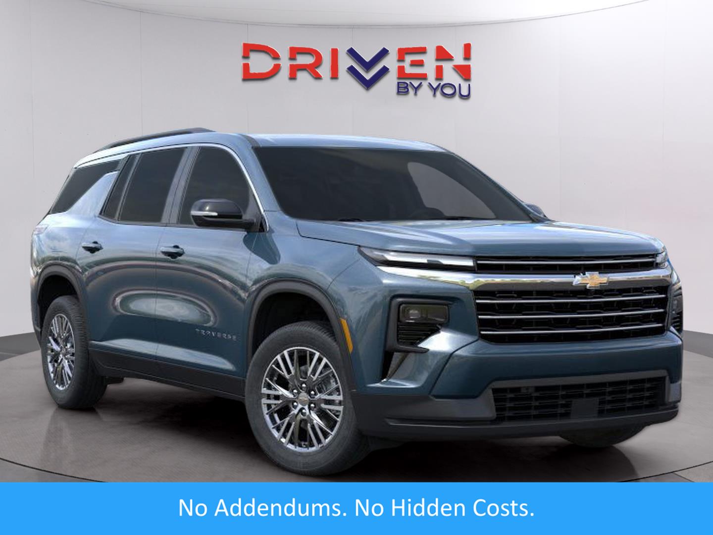 2026 Chevrolet Traverse FWD LT (LG74011) Main Image