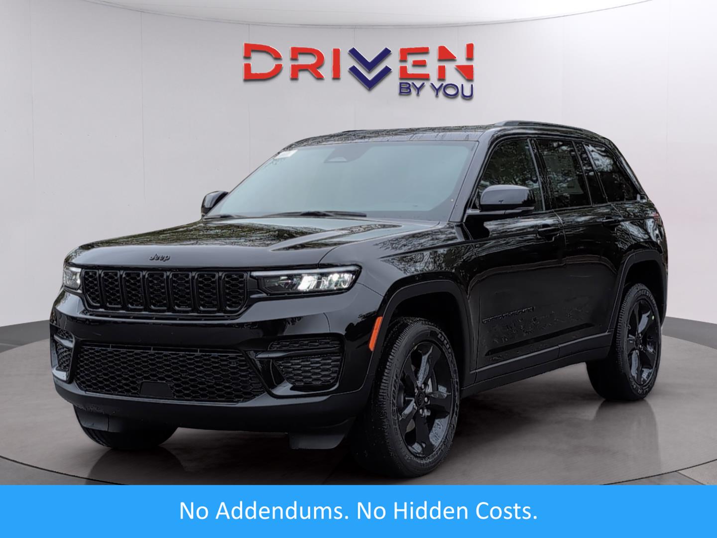 2025 Jeep Grand Cherokee Laredo (LD74876) Main Image