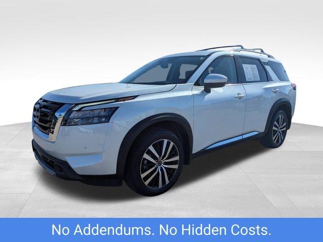 2025 Nissan Pathfinder Platinum (LD05370TWW) Main Image