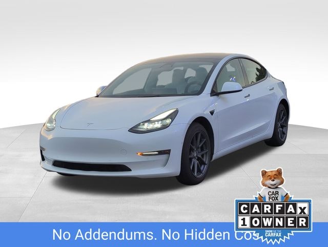 2022 Tesla Model 3 Long Range (LD68924TW) Main Image