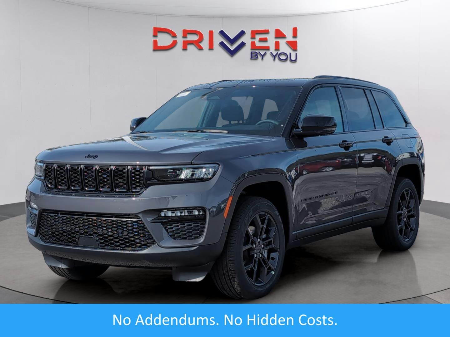 2025 Jeep Grand Cherokee Limited (LD90870) Main Image