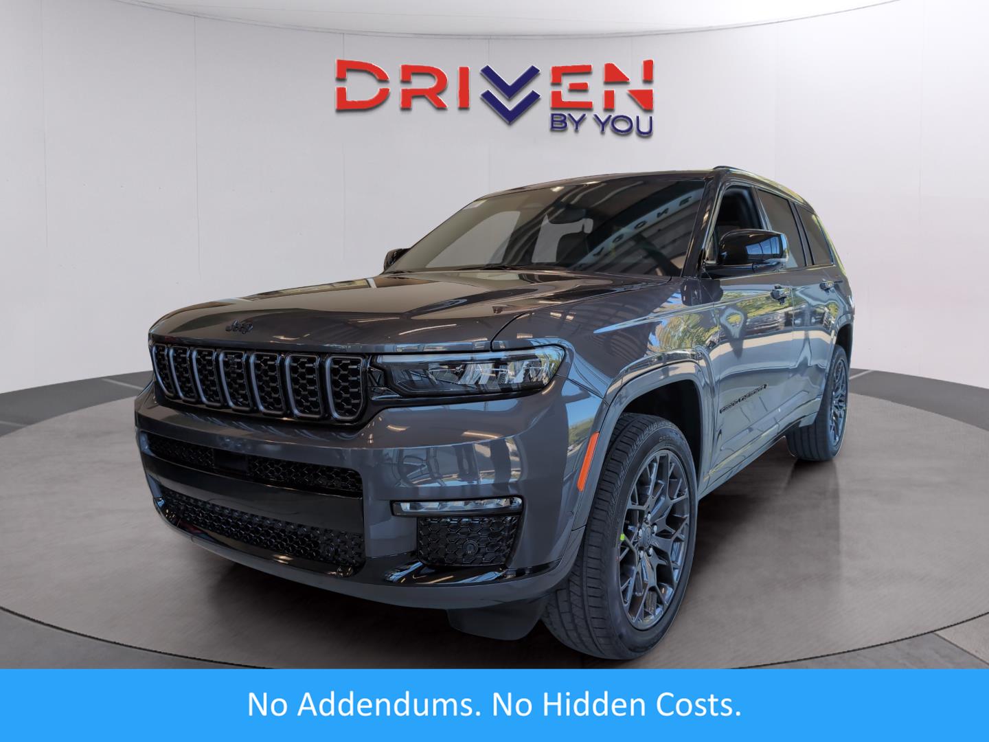 2025 Jeep Grand Cherokee L Summit (LD82959) Main Image