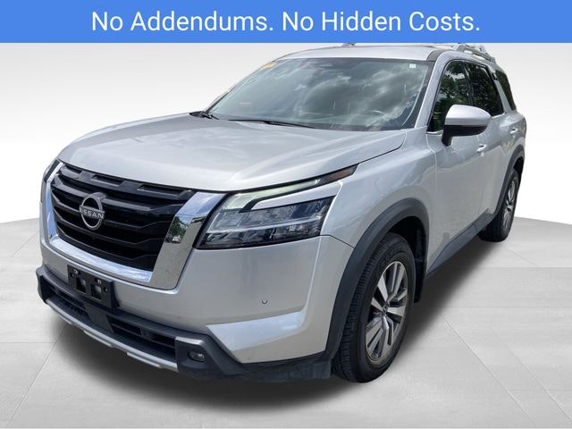 2023 Nissan Pathfinder SL (HG31141TW) Main Image