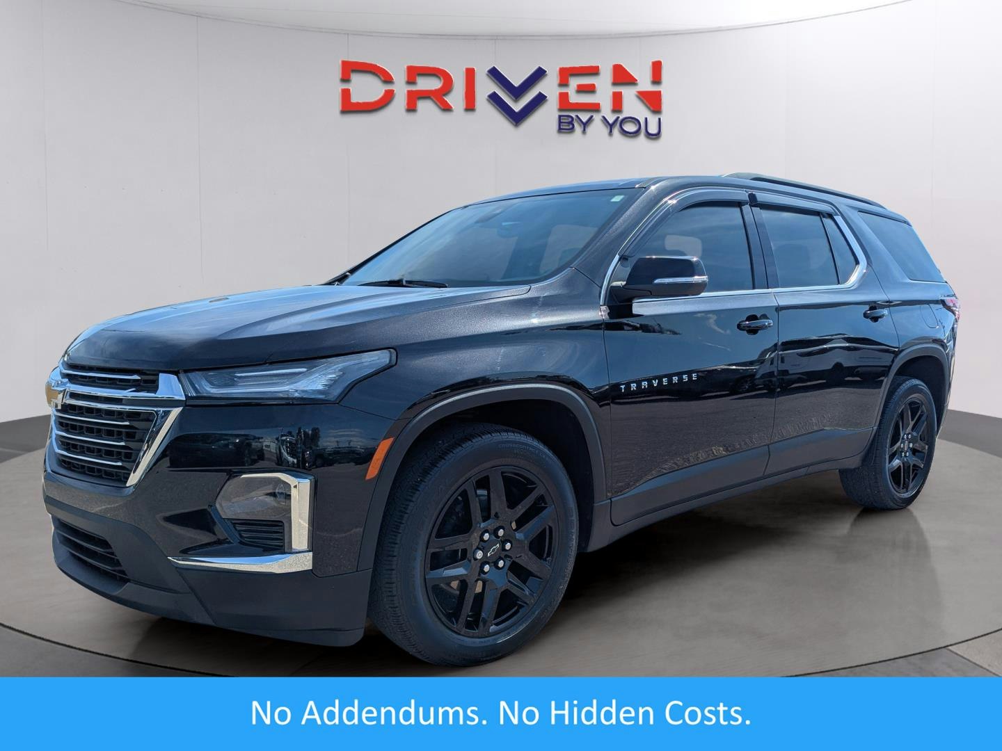 2023 Chevrolet Traverse LT Cloth (HG35906T) Main Image