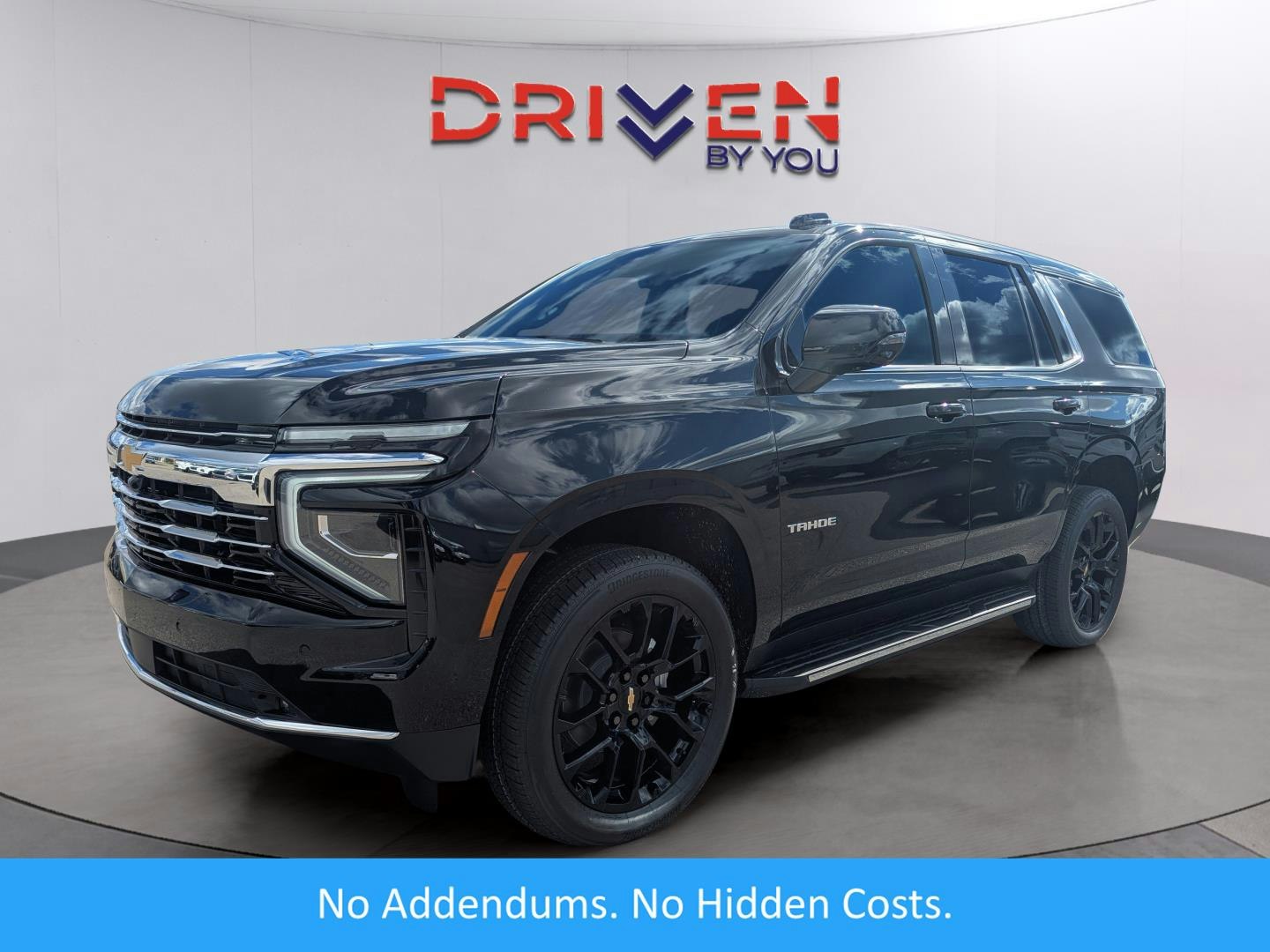 2026 Chevrolet Tahoe LT (HG44405) Main Image