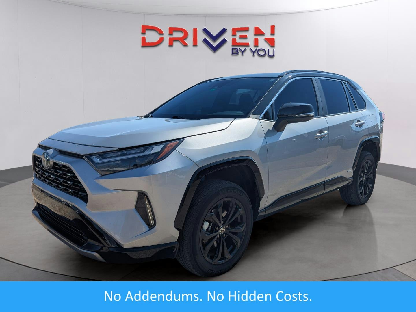 2023 Toyota RAV4 Hybrid XSE (HG43497T) Main Image