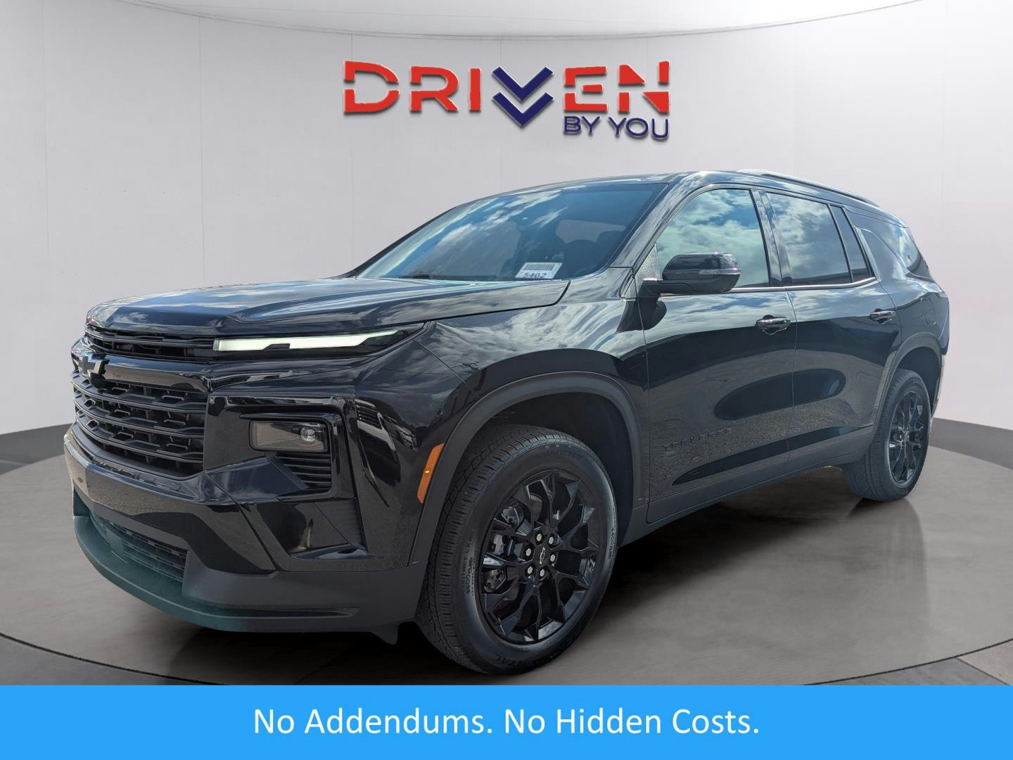 2026 Chevrolet Traverse FWD LT (HG02664) Main Image