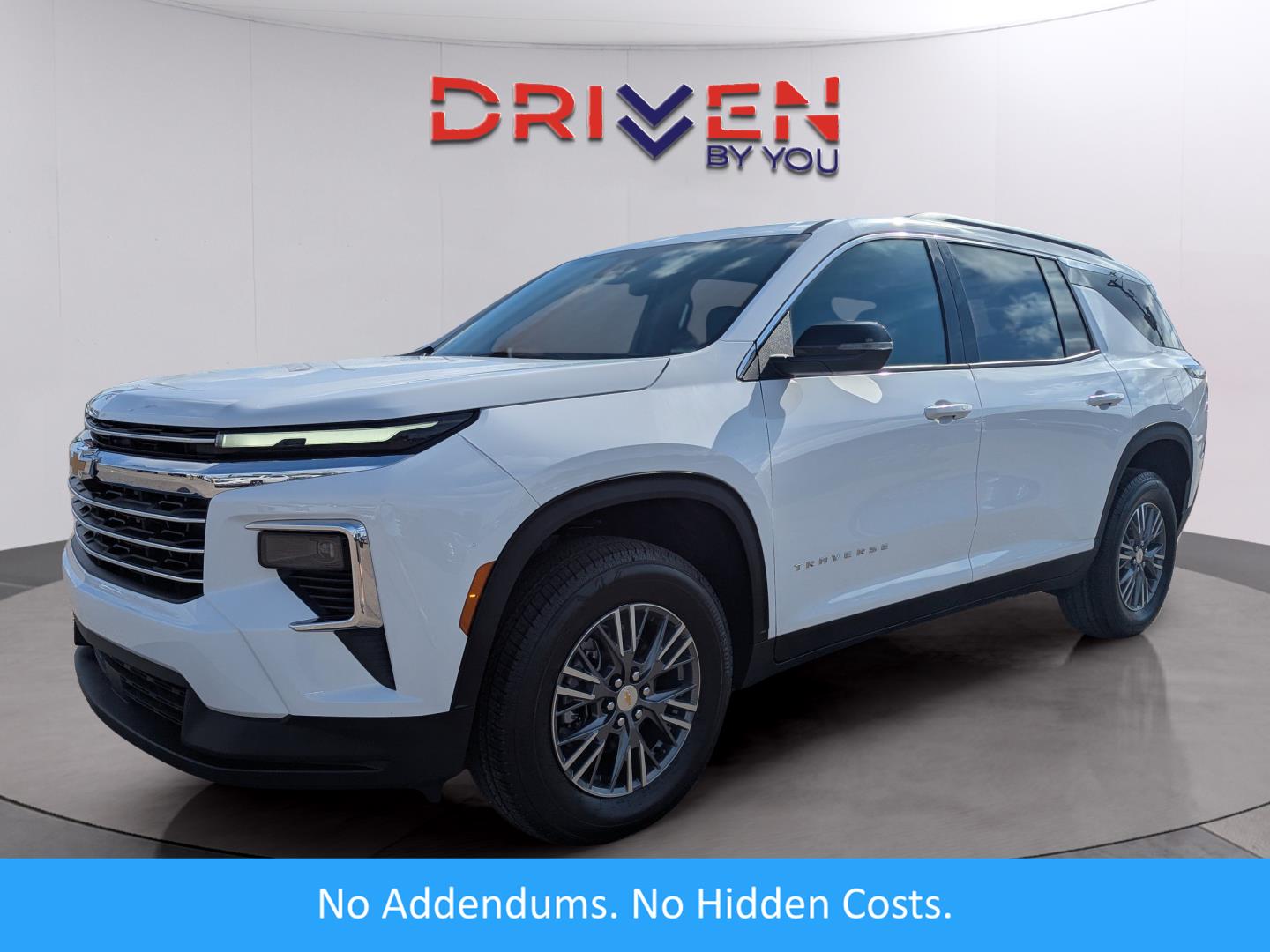 2026 Chevrolet Traverse FWD LT (HG01490) Main Image