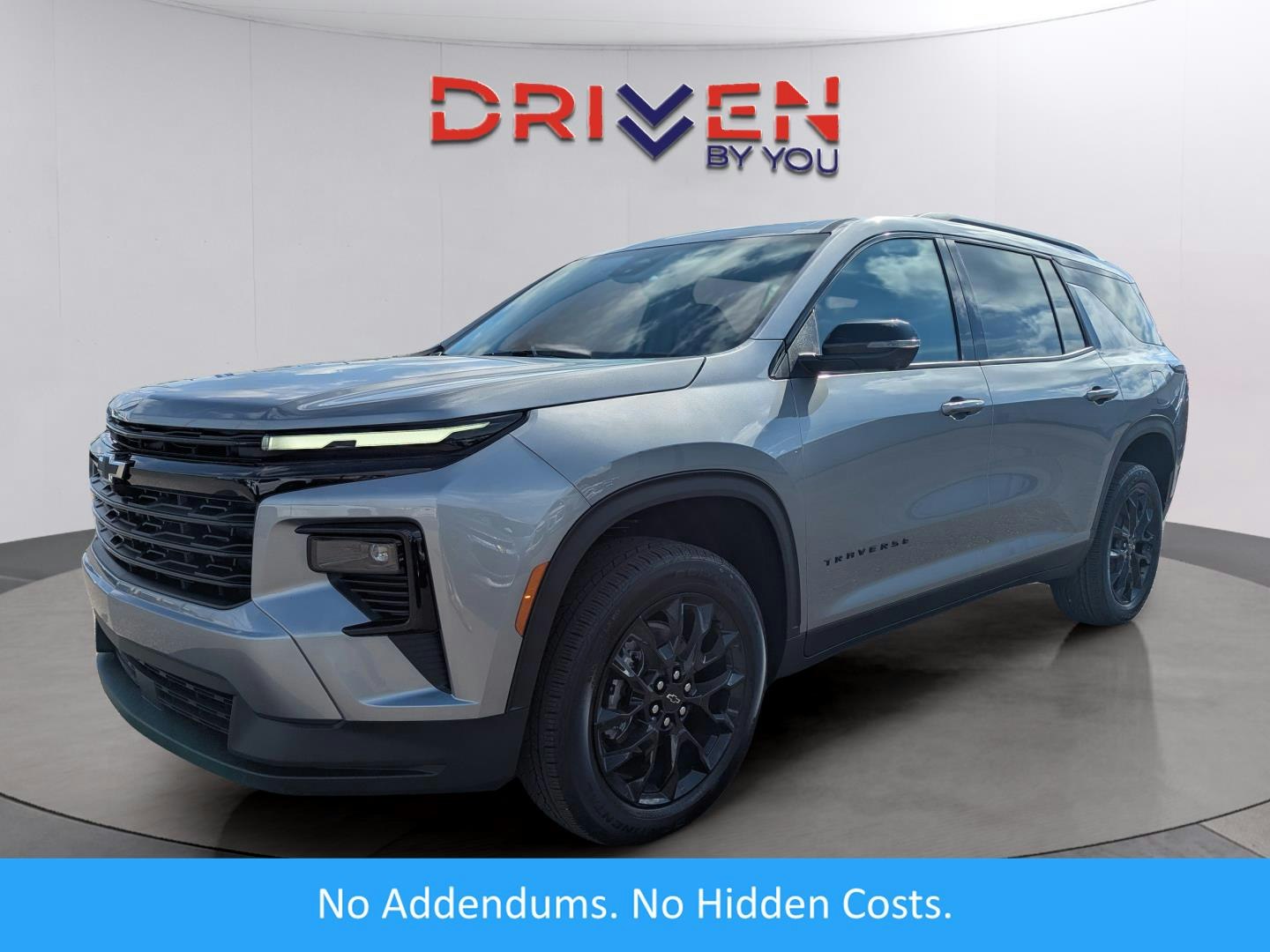 2026 Chevrolet Traverse FWD LT (HG04611) Main Image