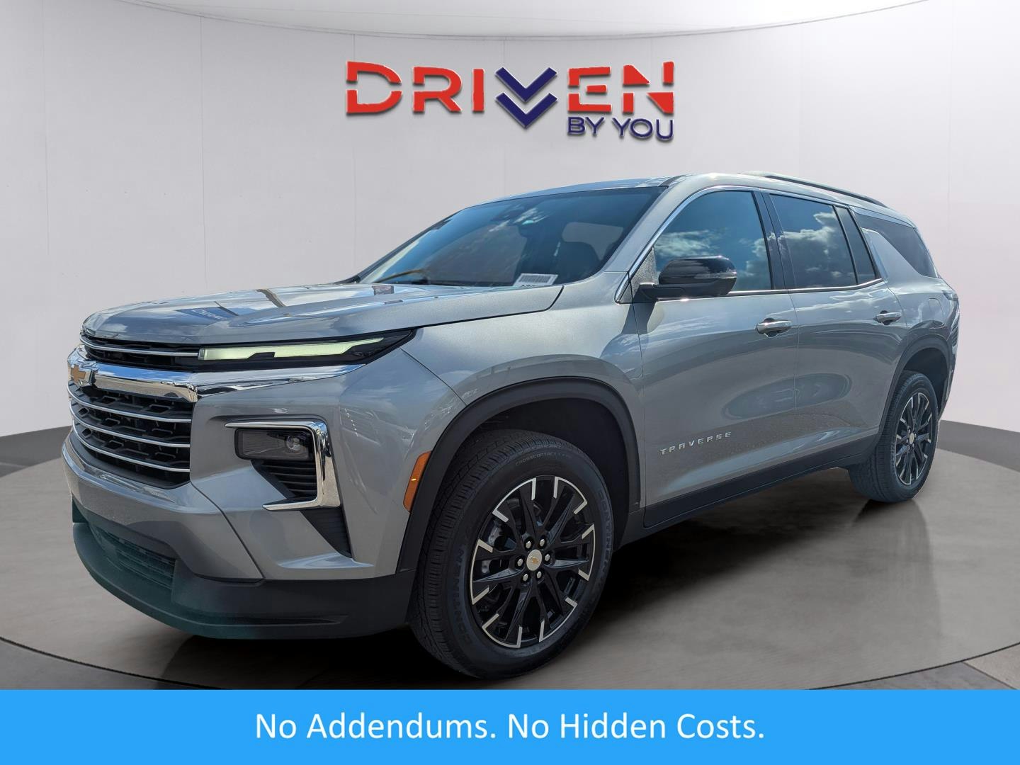 2026 Chevrolet Traverse FWD LT (HG91956) Main Image