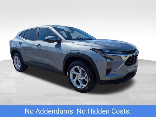 2025 Chevrolet Trax LS (CG00696) Main Image