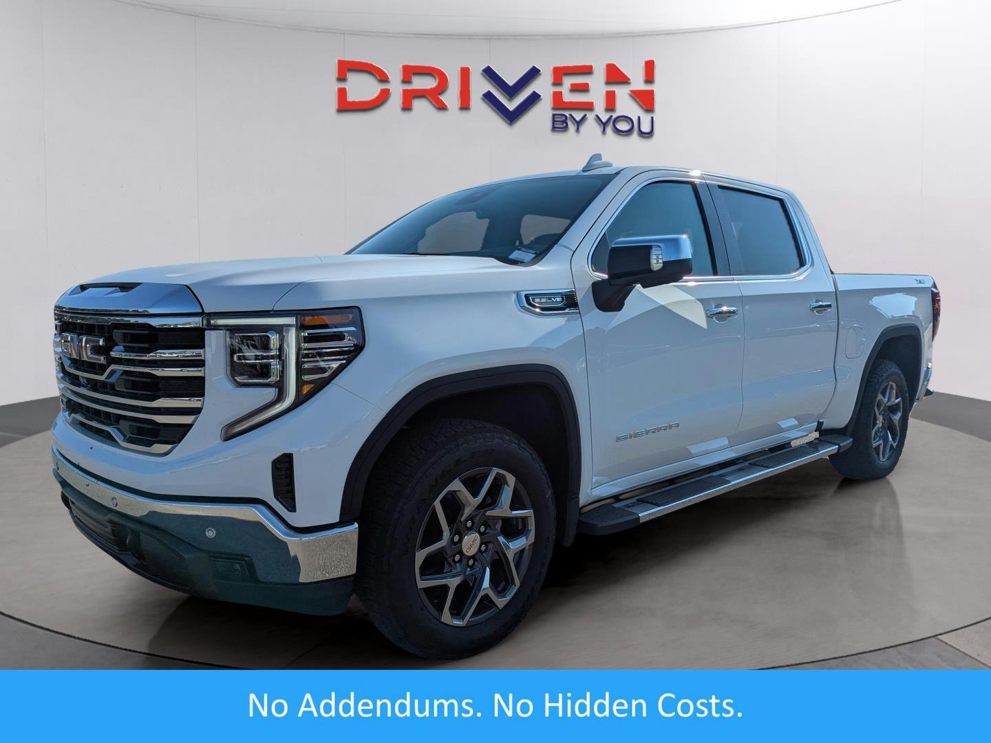 2026 GMC Sierra 1500 SLT (CG09143) Main Image