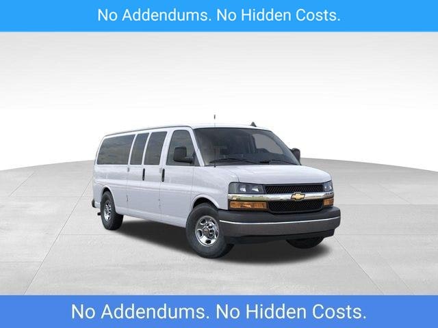 2025 Chevrolet Express Passenger LT (CG65157) Main Image