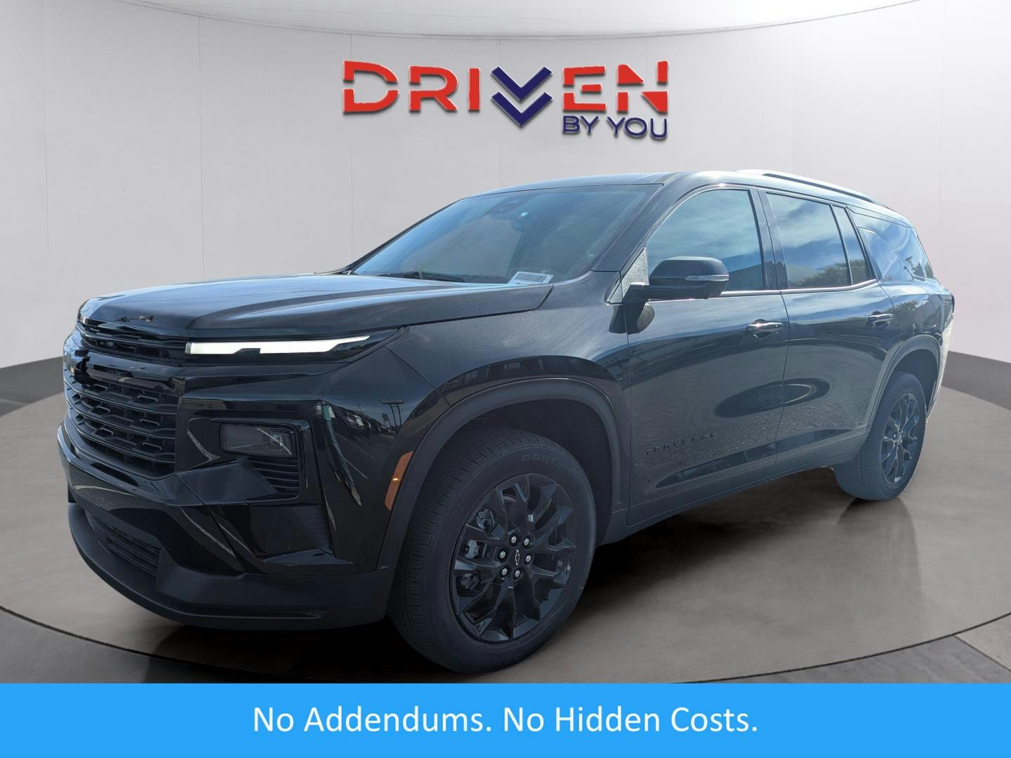 2026 Chevrolet Traverse FWD LT (CG73742) Main Image