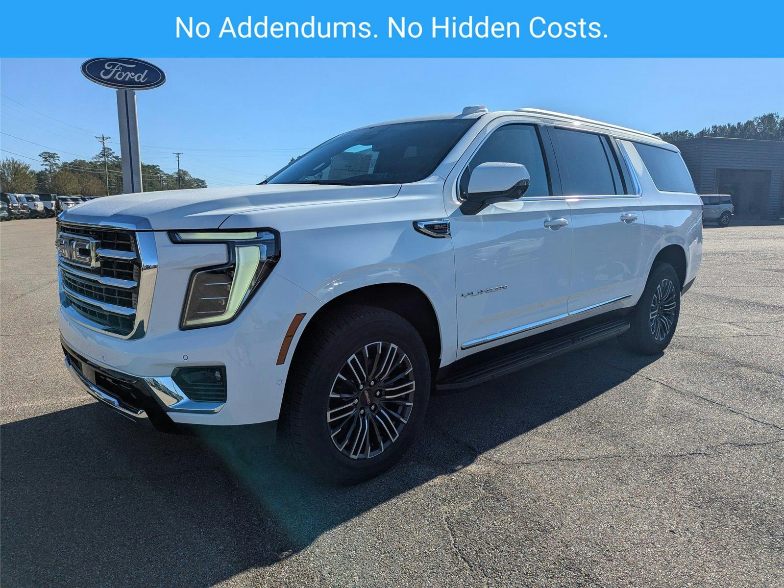 2026 GMC Yukon XL Elevation (CG32311) Main Image