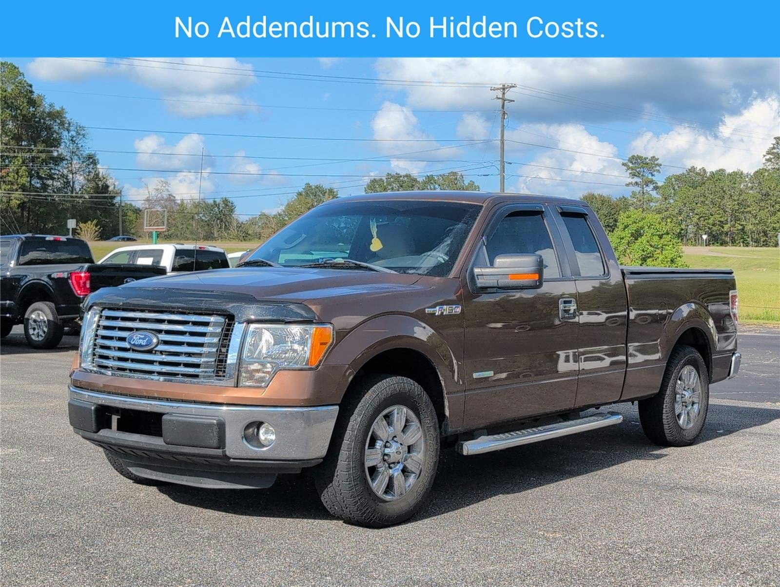 2012 Ford F-150 2WD SuperCab 145 XLT (CG68970T) Main Image