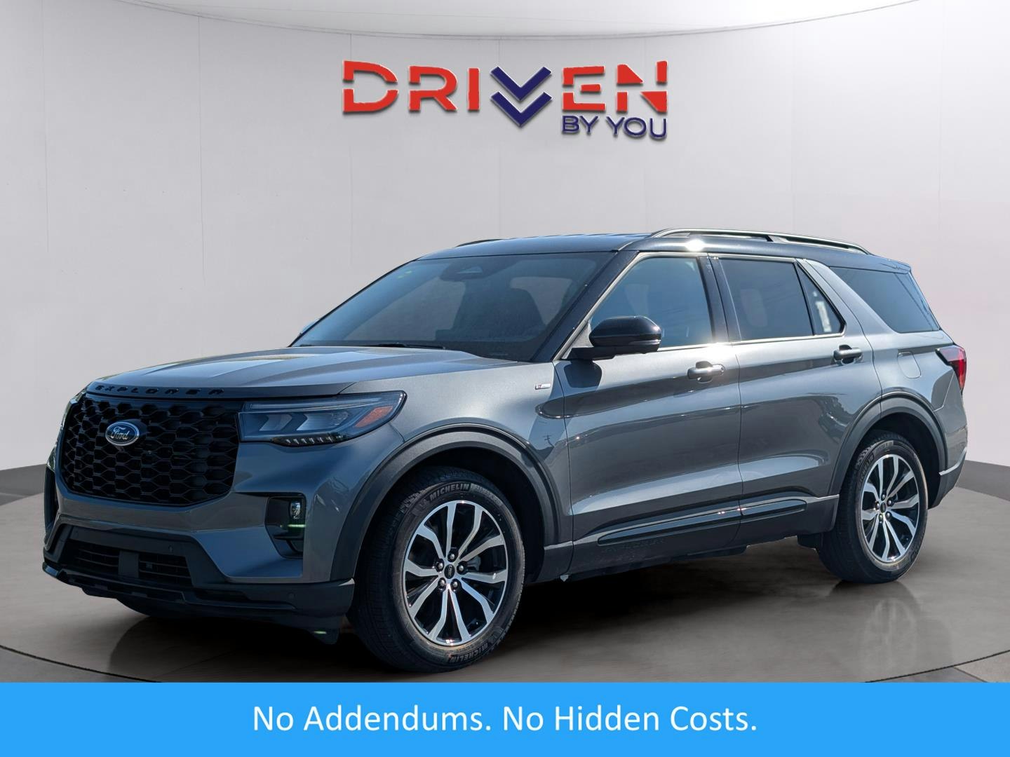 2025 Ford Explorer ST-Line (CF49185) Main Image