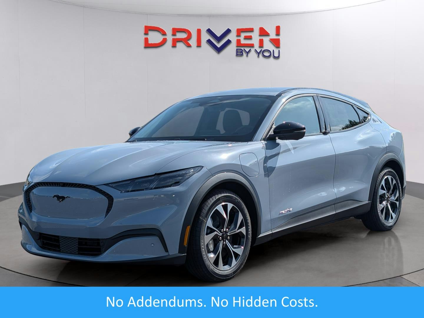 2025 Ford Mustang Mach-E Select (CF29810) Main Image