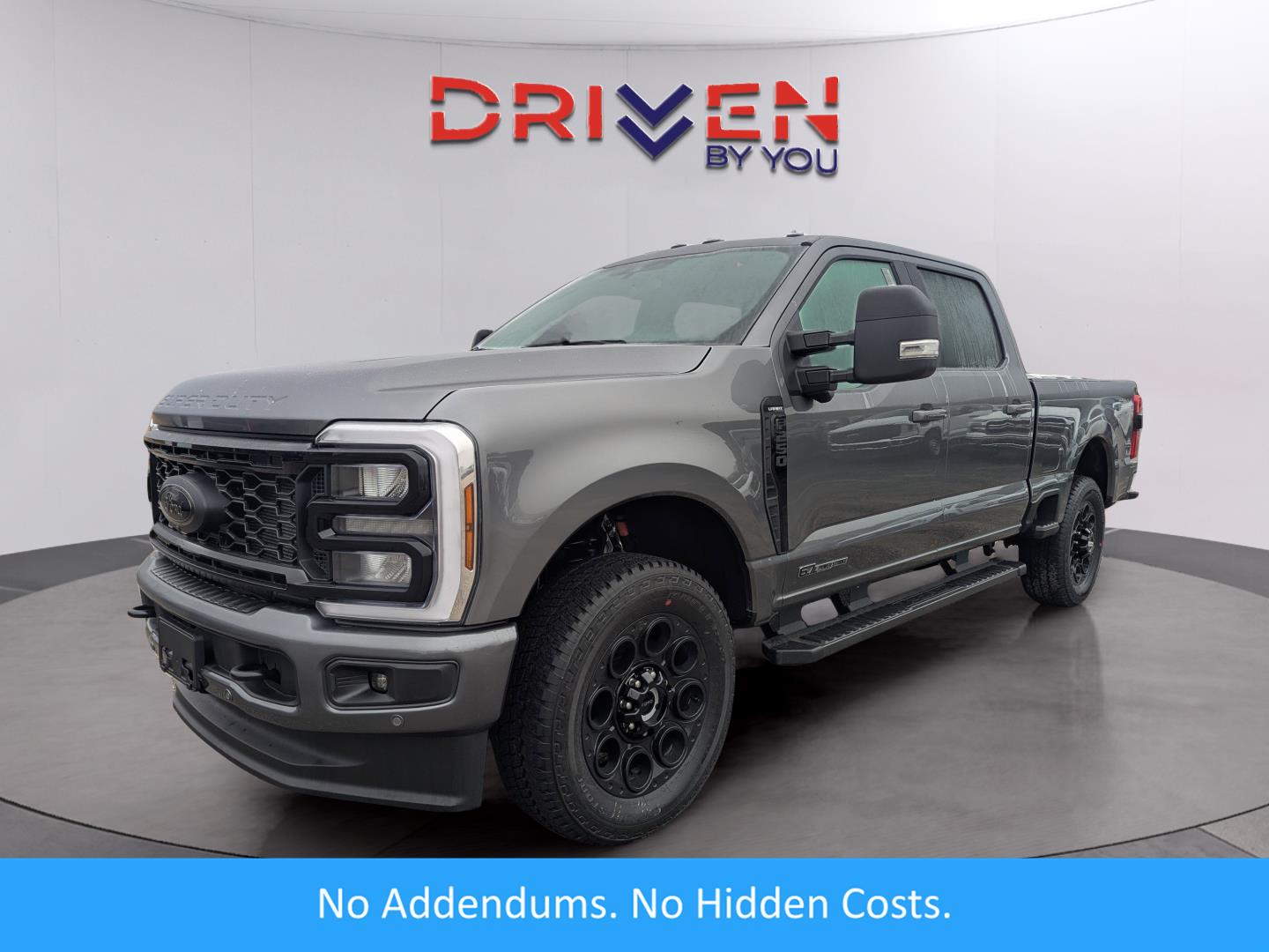 2026 Ford Super Duty F-250 Lariat (CF61081) Main Image