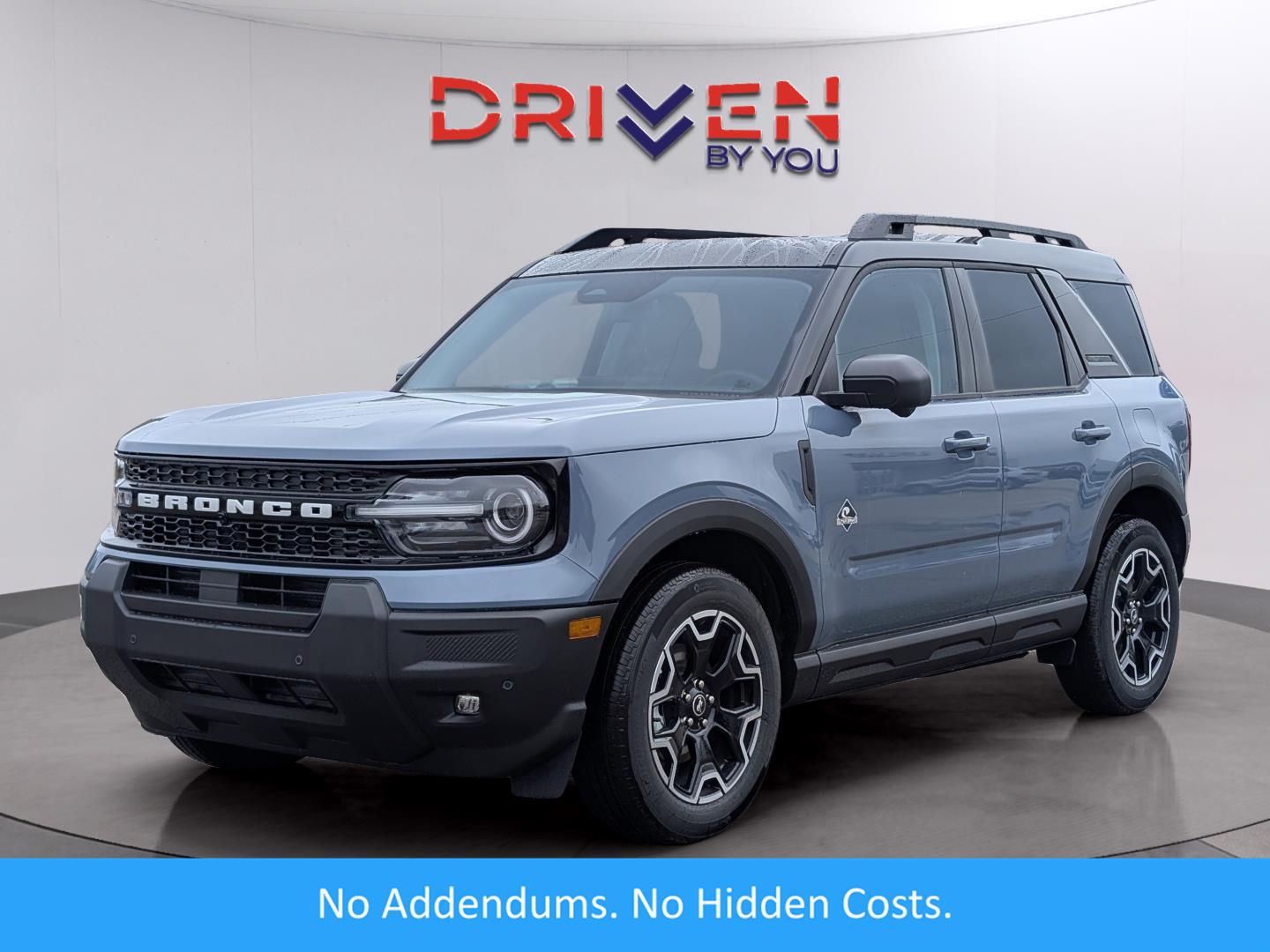 2025 Ford Bronco Sport Outer Banks (CF67103) Main Image