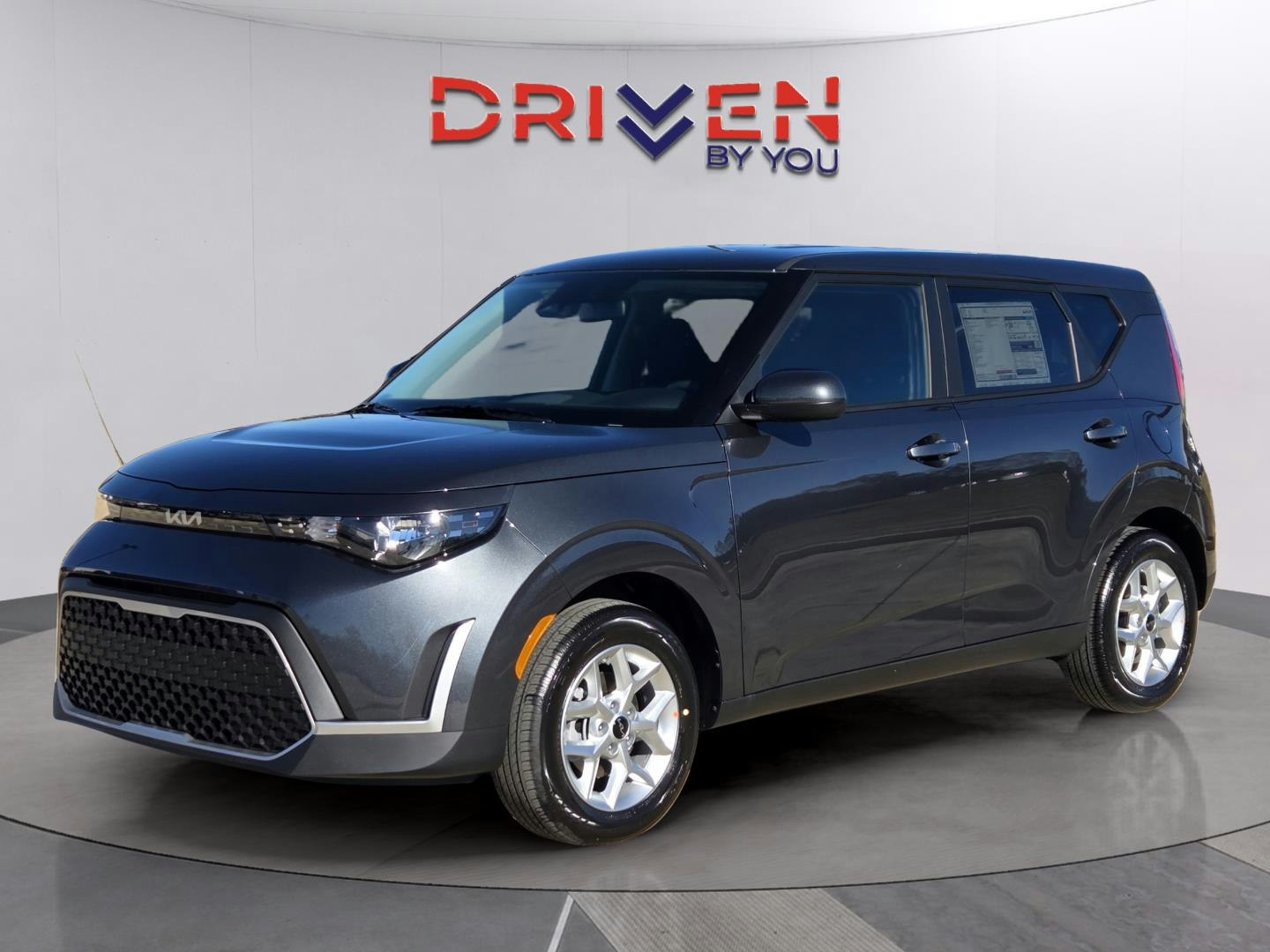 2025 Kia Soul LX (MK67274) Main Image