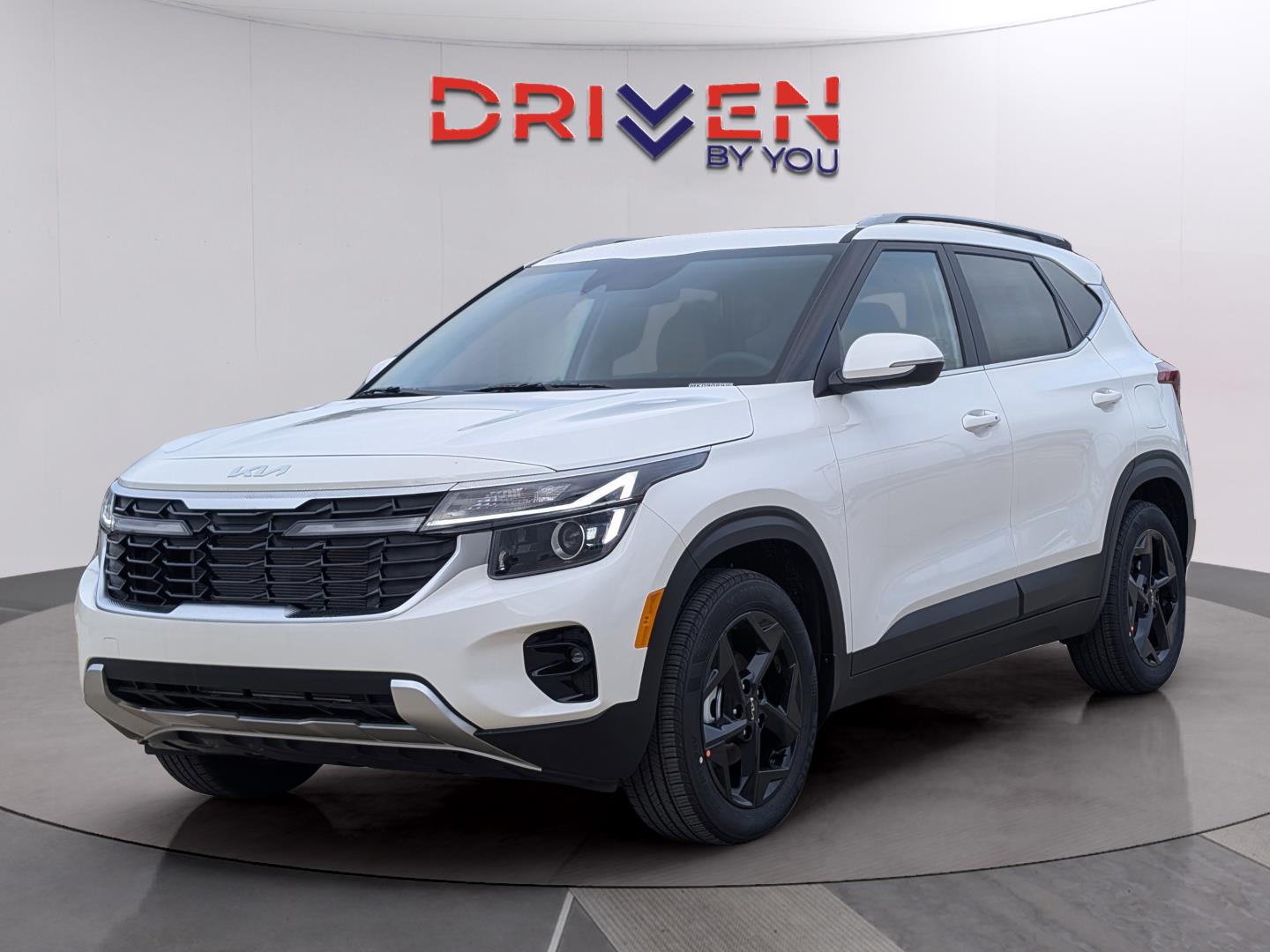 2026 Kia Seltos EX (MK09089) Main Image