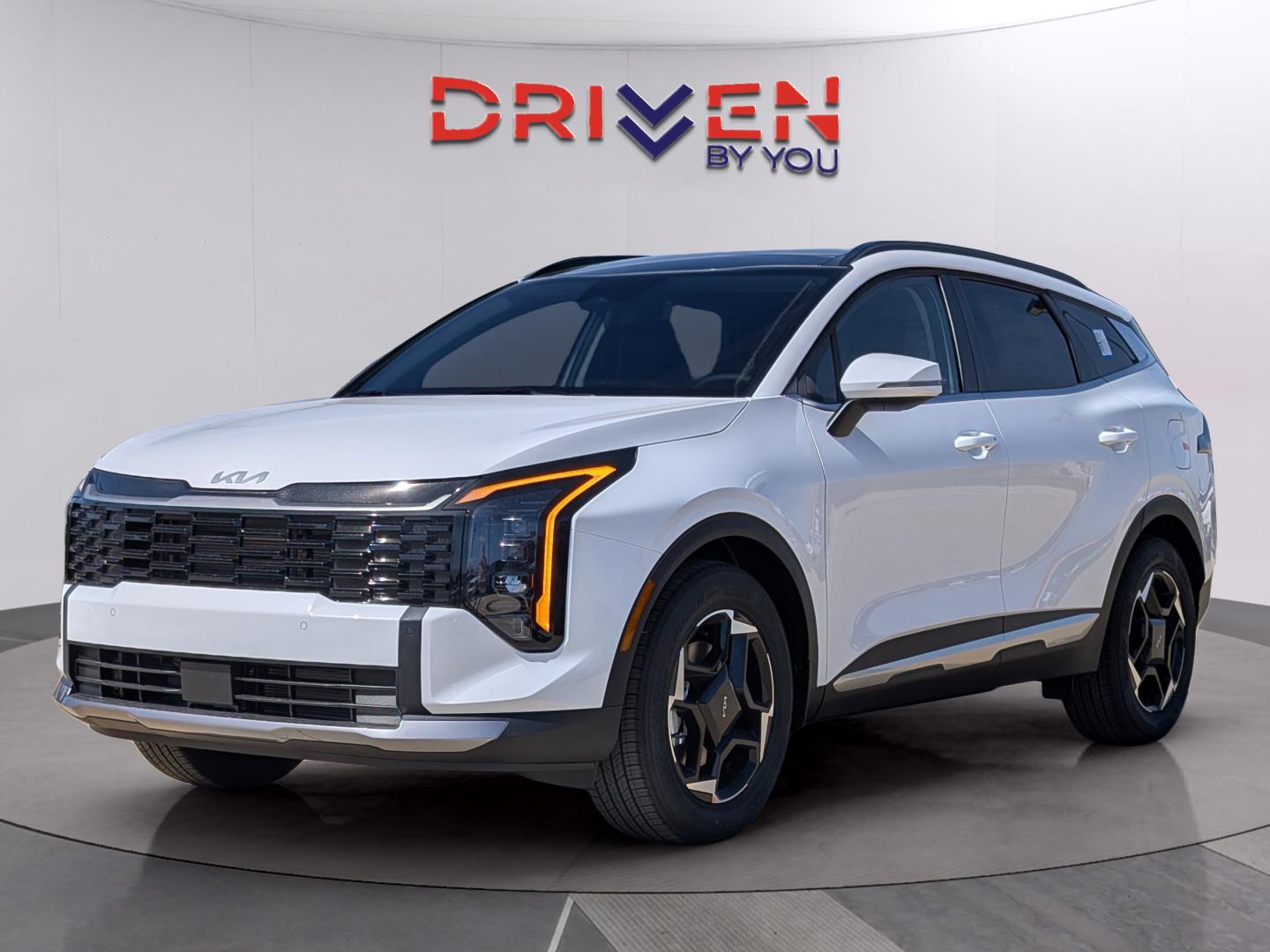 2026 Kia Sportage EX (MK17337) Main Image