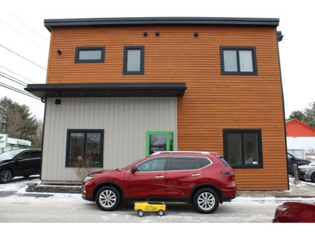 2018 Nissan Rogue SV 