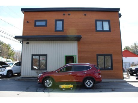 2018 Nissan Rogue SV 