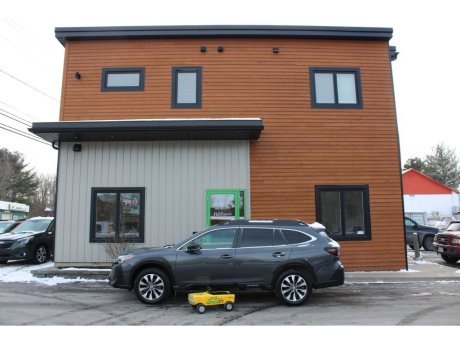 2024 Subaru Outback Touring 