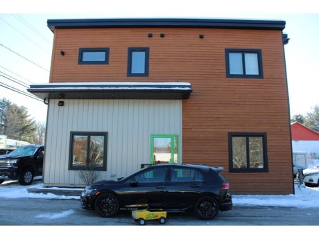 2025 Volkswagen Golf R Black Edition 