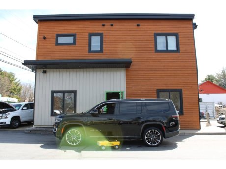 2022 Jeep Wagoneer Series III 