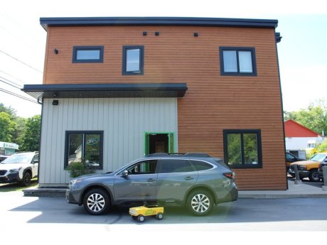 2022 Subaru Outback Touring 