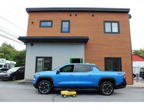 2025 Chevrolet Silverado EV Extended Range LT 
