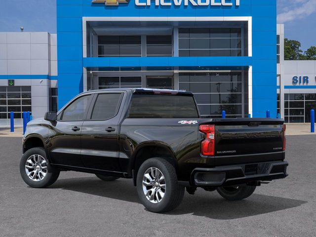 2025 Chevrolet Silverado 1500 Custom photo 3