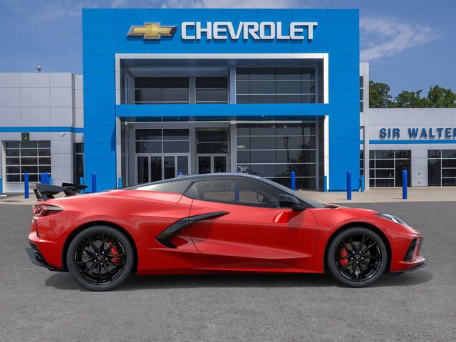 2025 Chevrolet Corvette Stingray 2LT photo 5