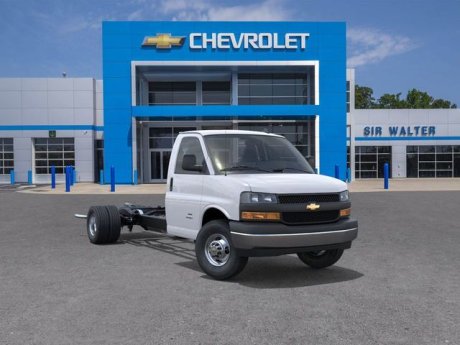 2025 Chevrolet Express 3500 Work Van 